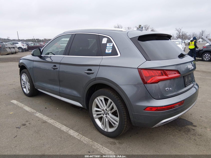 Vin: wa1cnafyxj2123404, lot: 45272339, audi q5 2.0t premium/2.0t tech premium 20183