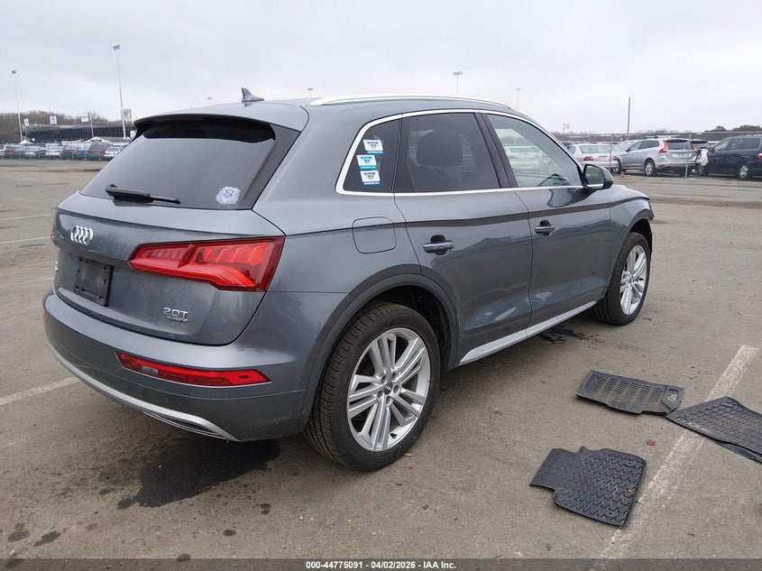 Vin: wa1cnafyxj2123404, lot: 45272339, audi q5 2.0t premium/2.0t tech premium 20184
