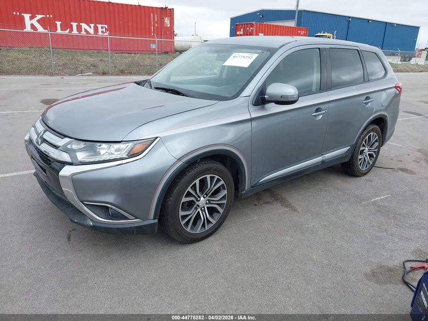 2016 Mitsubishi Outlander Se JA4AZ3A35GZ002833 photo 1