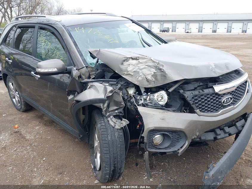 5XYKU4A69DG321963 2013 Kia Sorento Ex auction photo 1