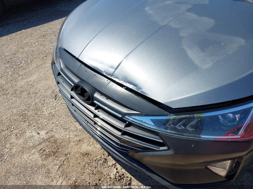 VIN KMHD84LF6KU822620 2019 HYUNDAI ELANTRA SEL