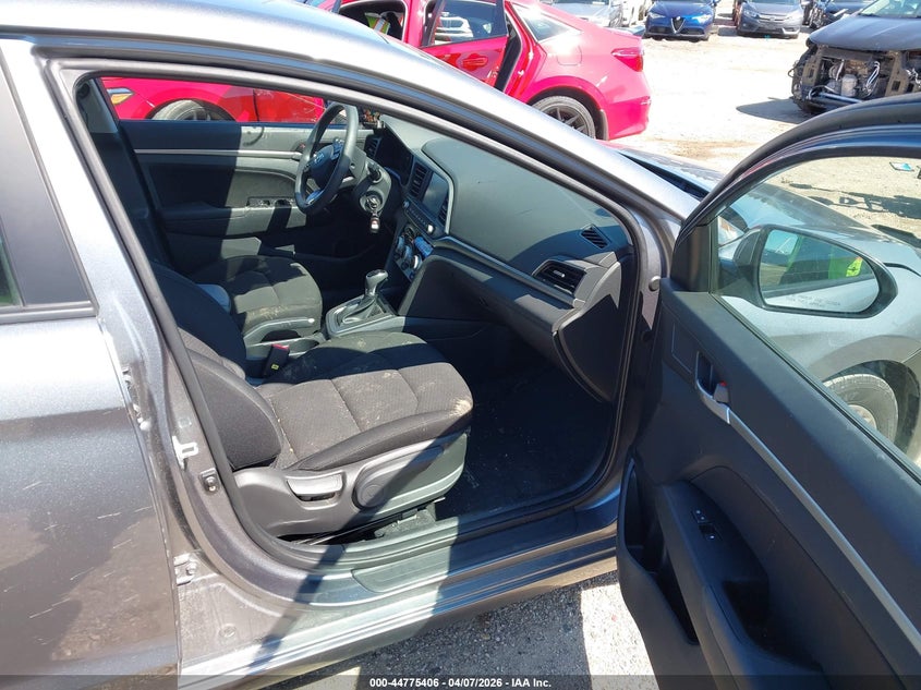VIN KMHD84LF6KU822620 2019 HYUNDAI ELANTRA SEL