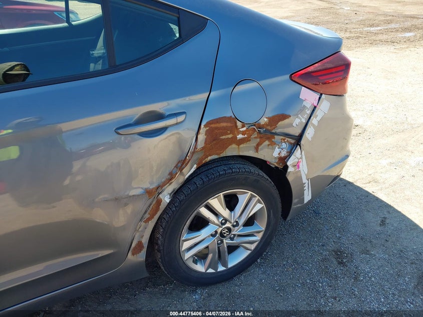 VIN KMHD84LF6KU822620 2019 HYUNDAI ELANTRA SEL
