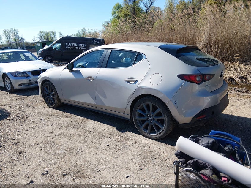 2022 Mazda Mazda3 Select