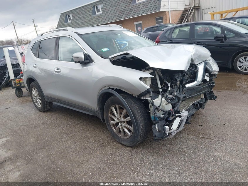 2017 Nissan Rogue Sv