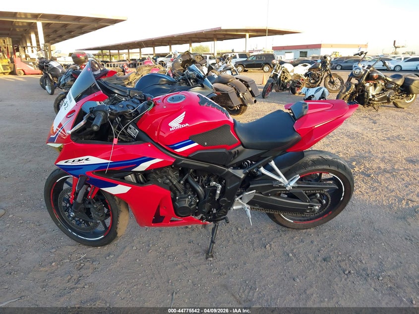 2024 Honda Cbr650 R VIN: MLHRH1552R5000296 Lot: 44775542
