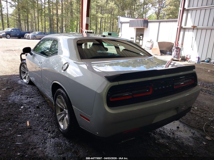2023 Dodge Challenger Sxt