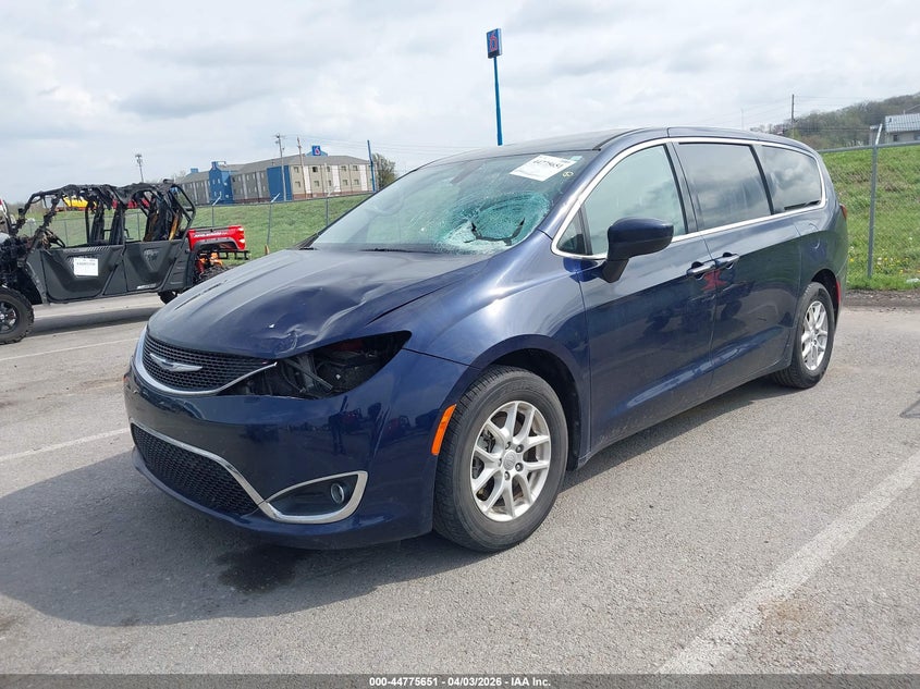 Vin: 2c4rc1bg2hr788876, lot: 45272899, chrysler pacifica touring plus 20172