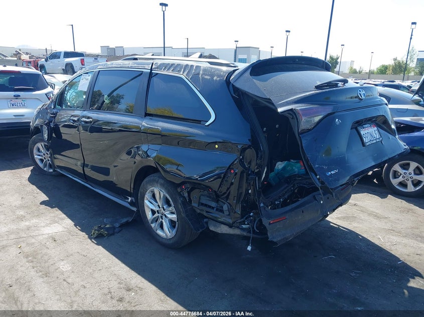 Vin: 5tdjrkec7ss231972, lot: 45272932, toyota sienna xle 20253