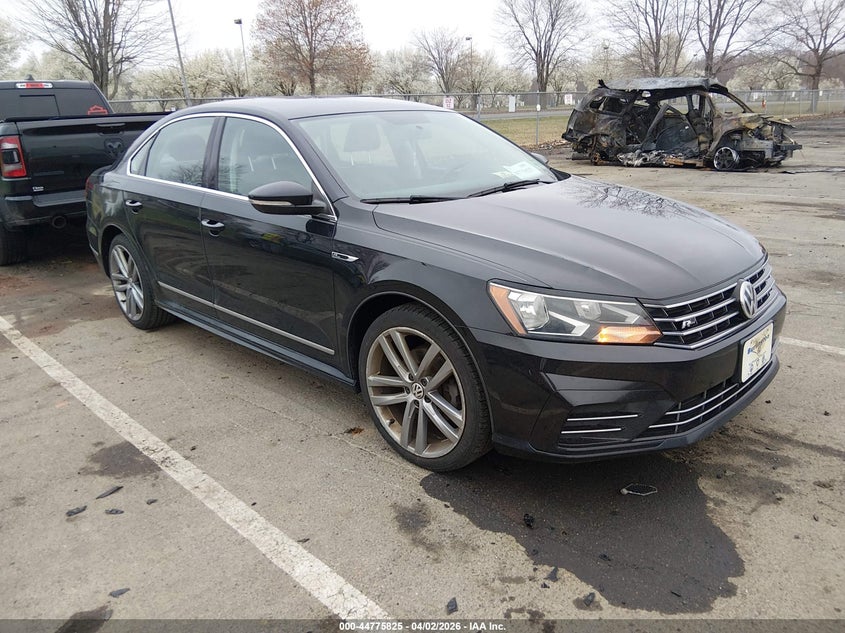 2017 Volkswagen Passat 1.8T R-Line
