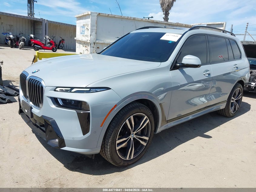 2023 BMW X7 xDrive40I