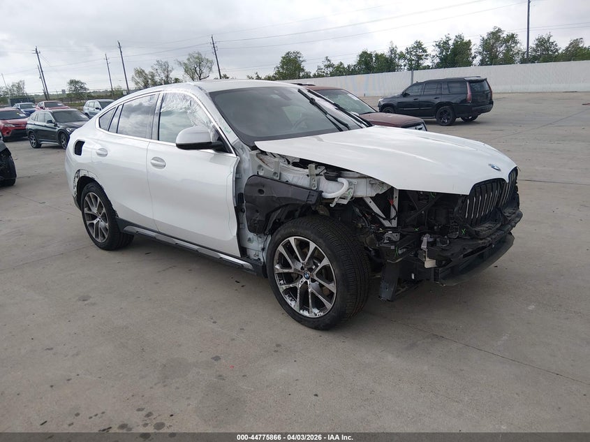 2022 BMW X6 xDrive40I