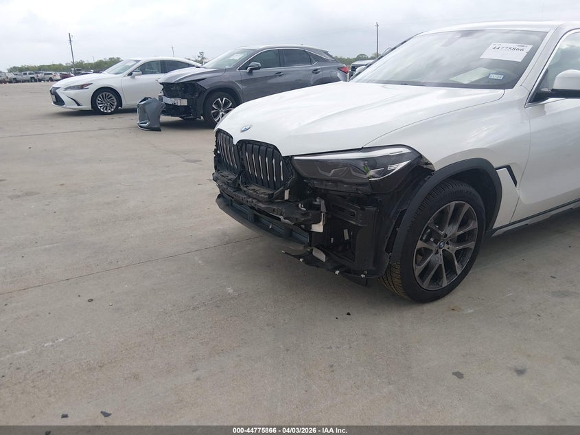 2022 BMW X6 xDrive40I VIN: 5UXCY6C02N9K81126 Lot: 44775866