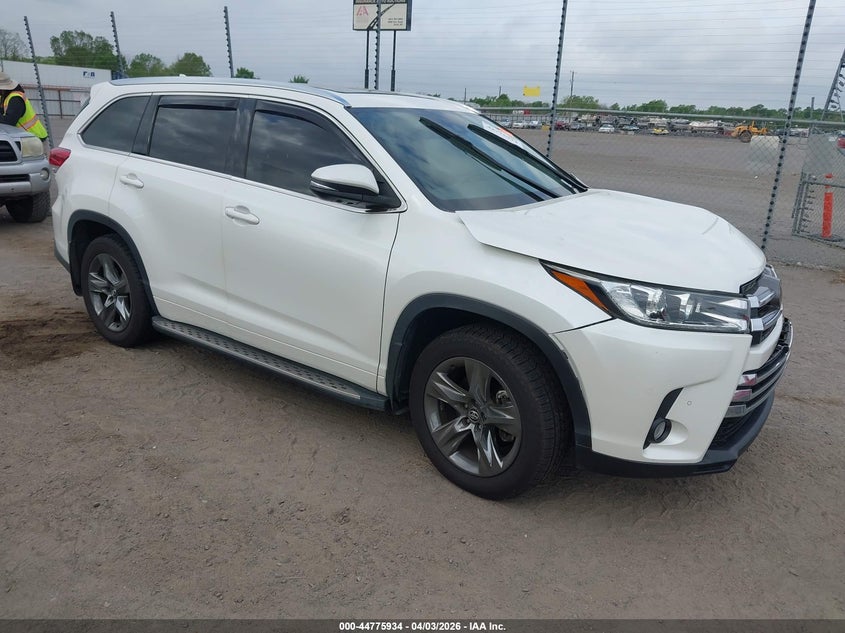 2018 Toyota Highlander Limited Platinum
