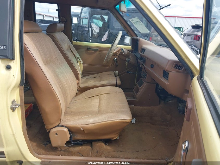 1984 Datsun 720 King Cab