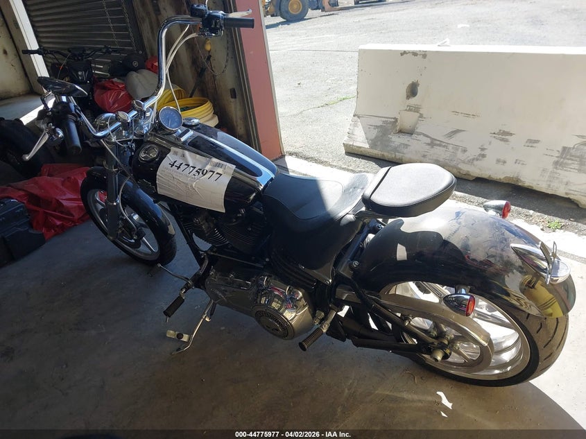 2008 Harley-Davidson Fxcwc VIN: 1HD1JK5338Y072225 Lot: 44775977