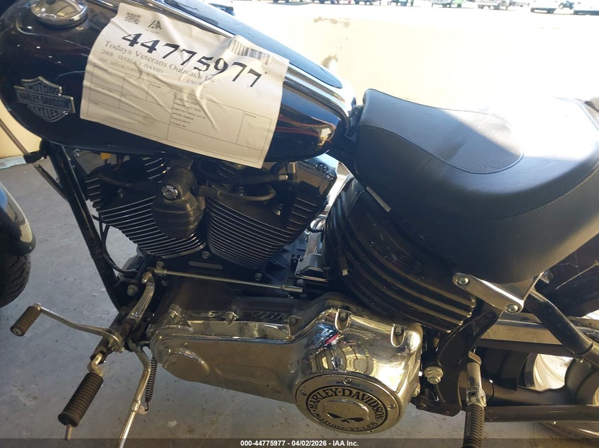 2008 Harley-Davidson Fxcwc VIN: 1HD1JK5338Y072225 Lot: 44775977