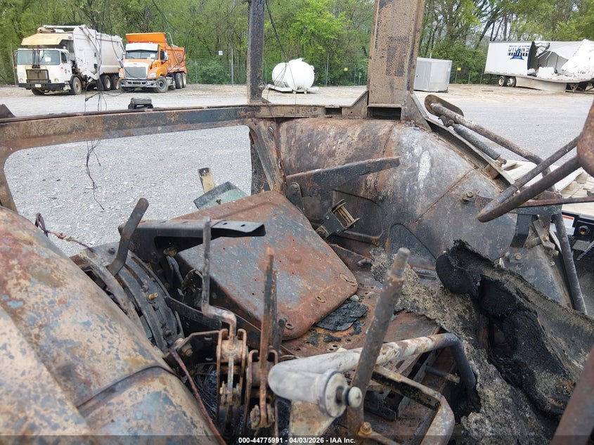 2014 KUBOTA M9960 auction photo 8