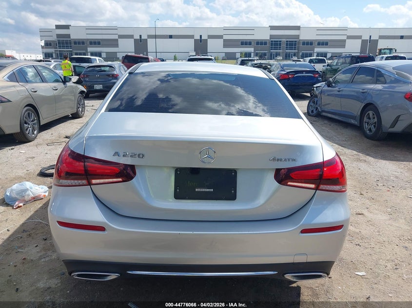2021 Mercedes-Benz A 220 4Matic VIN: W1K3G4FB3MJ294539 Lot: 44776066