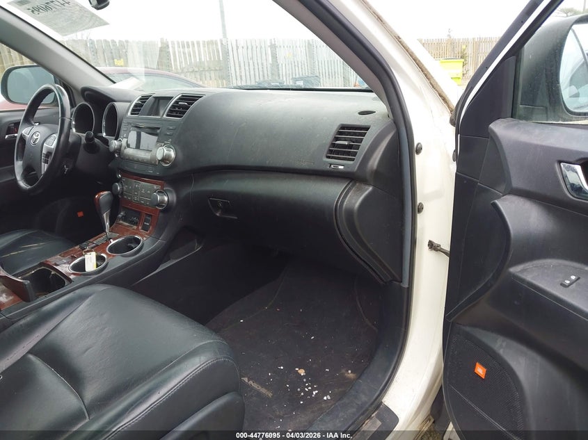 2011 Toyota Highlander Limited V6