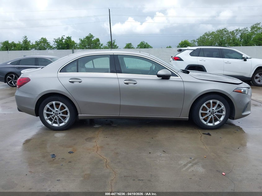 2021 Mercedes-Benz A 220 VIN: W1K3G4EB1MJ285954 Lot: 44776236