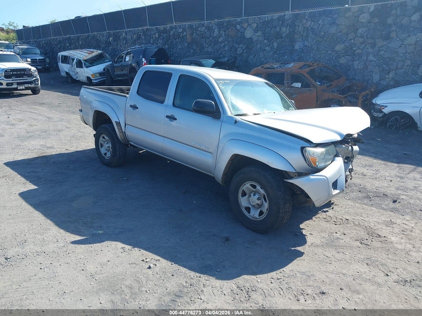 2013 TOYOTA TACOMA BASE V6