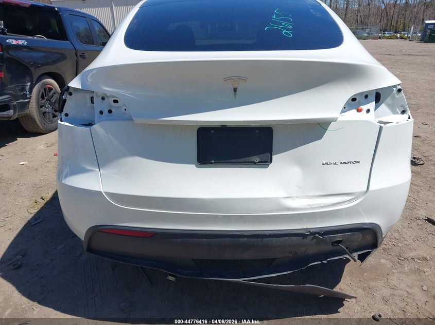 2023 TESLA MODEL Y ELECTRIC(VIN: 7SAYGDEEXPF693006