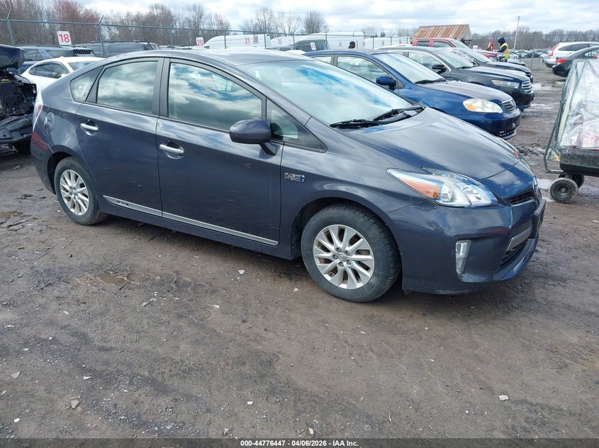 2014 Toyota Prius Plug-In