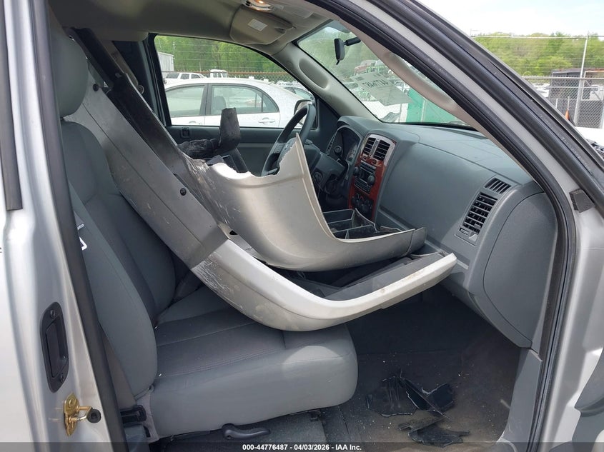 2005 Dodge Dakota Slt