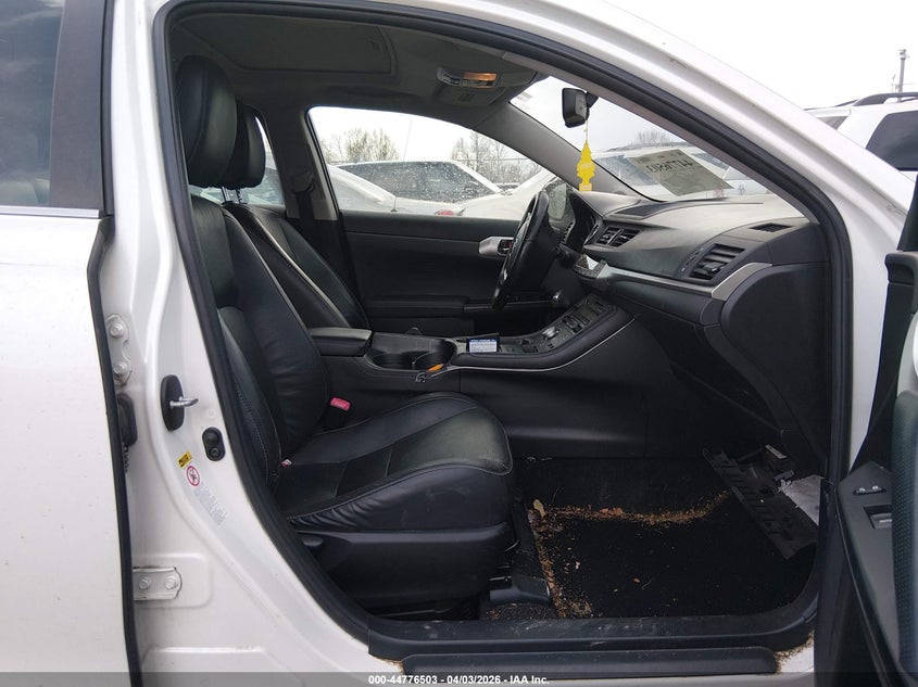 JTHKD5BH9C2068348 2012 Lexus Ct 1.8 Ct 200H Premium white