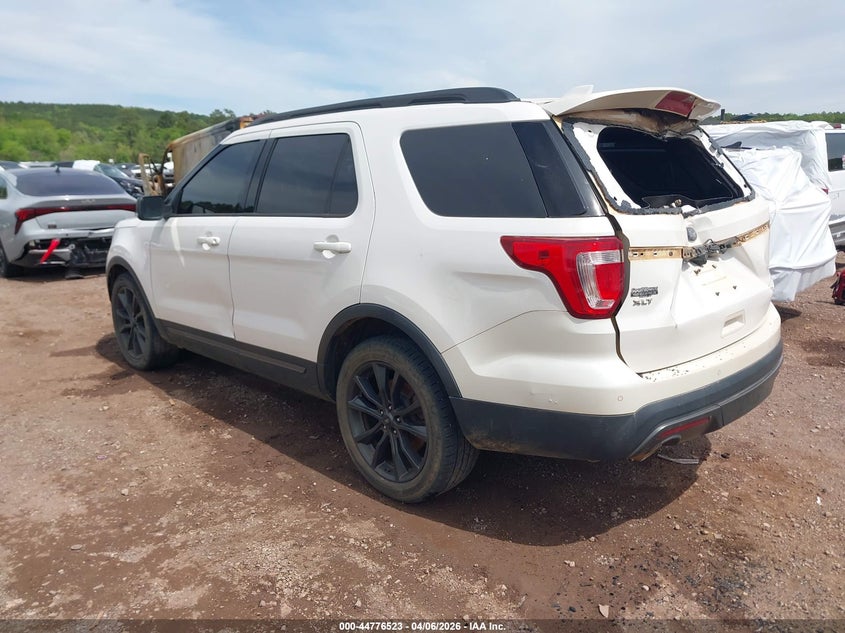 Vin: 1fm5k7d81hga97085, lot: 45273771, ford explorer xlt 20173