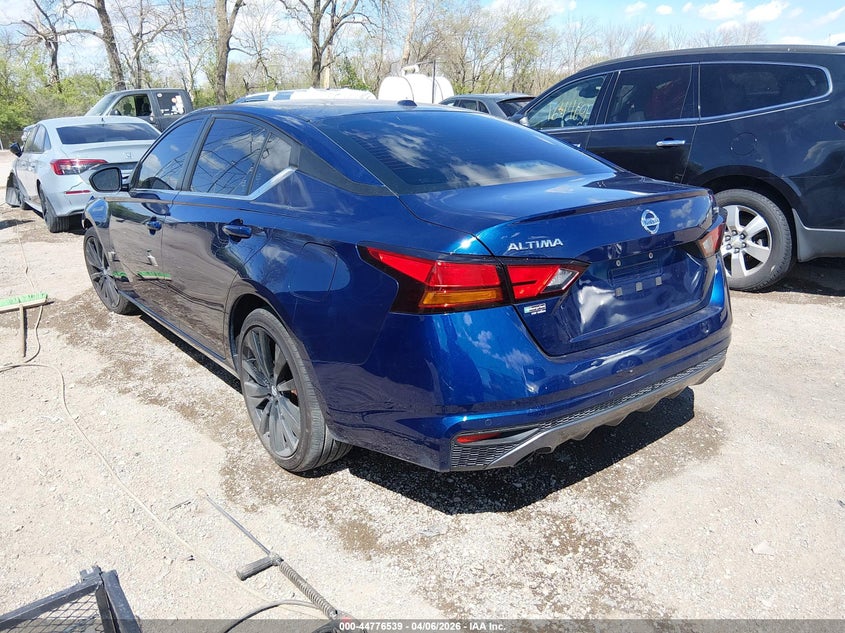 2022 NISSAN ALTIMA auction photo 3