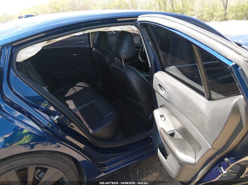 2022 NISSAN ALTIMA auction photo 8
