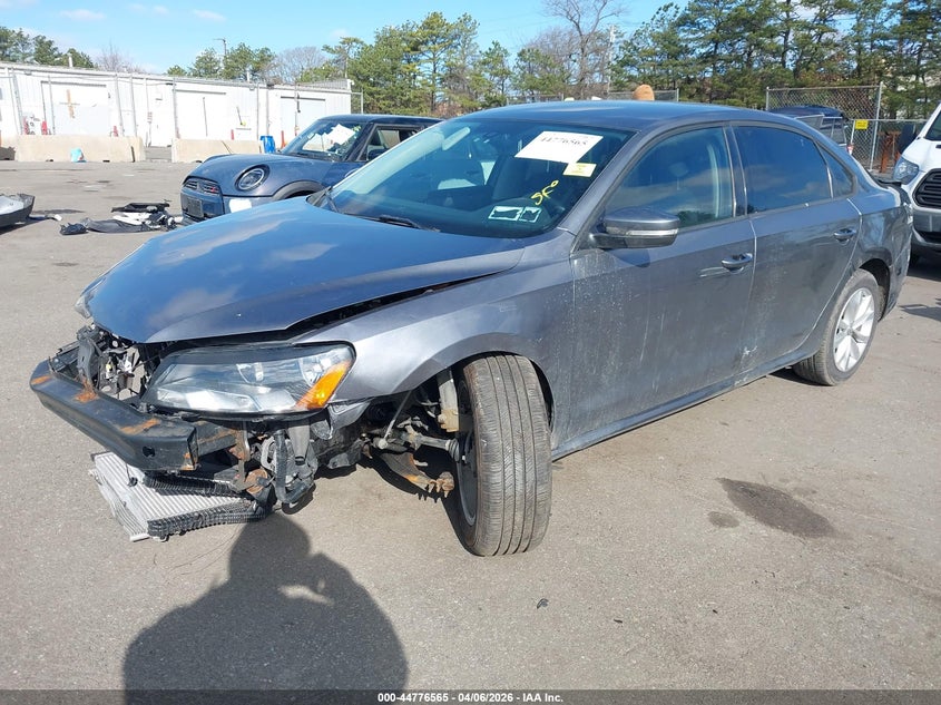 2014 Volkswagen Passat 1.8T S