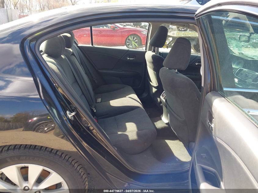 2015 HONDA ACCORD auction photo 8