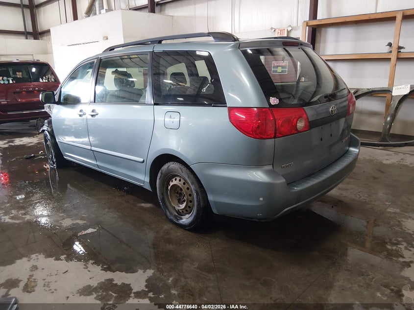 2008 Toyota Sienna Le