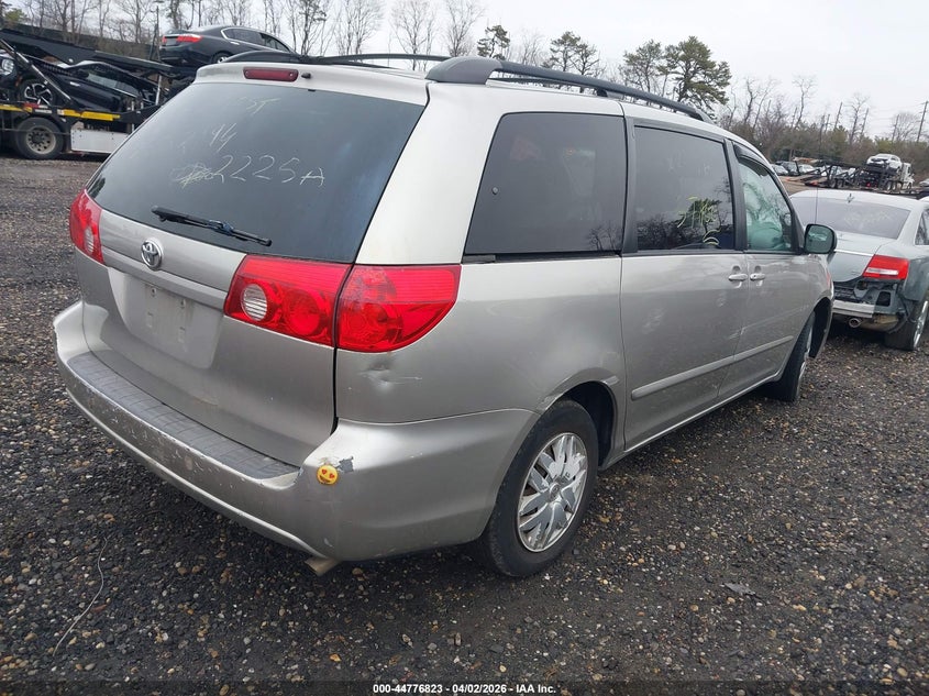 2009 Toyota Sienna Le
