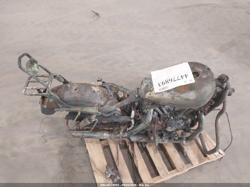 2005 Harley-Davidson Xl1200 C VIN: 1HD1CGP125K413485 Lot: 44776893