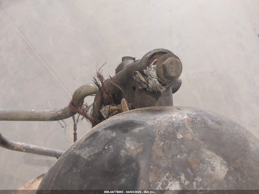 2005 Harley-Davidson Xl1200 C VIN: 1HD1CGP125K413485 Lot: 44776893