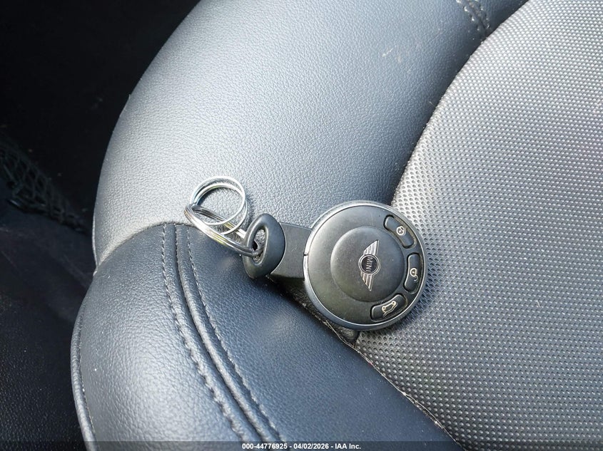 2016 Mini Countryman Cooper S VIN: WMWZC3C57GWT07080 Lot: 44776925