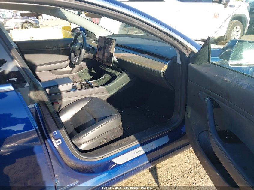 2019 Tesla Model 3 Long Range/Mid Range/Standard Range/Standard Range Plus