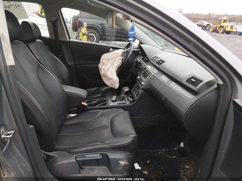 2007 Volkswagen Passat 2.0T/Wolfsburg Edition