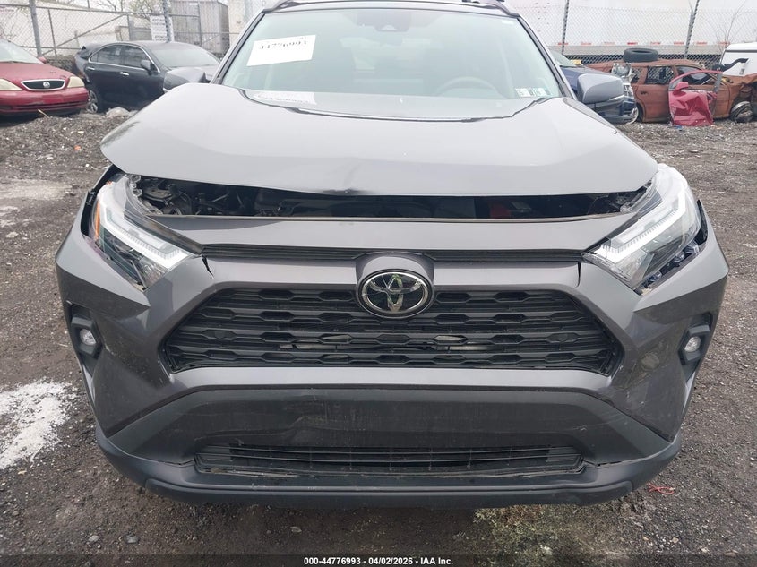 VIN 2T3A1RFV1RC408381 2024 TOYOTA RAV4 XLE PREMIUM