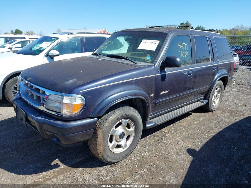 2001 Ford Explorer Limited