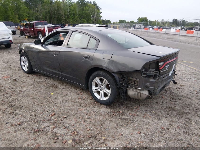 2019 Dodge Charger - widok 3