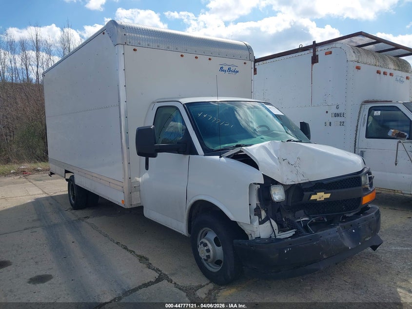 2017 Chevrolet Express Cutaway Work Van