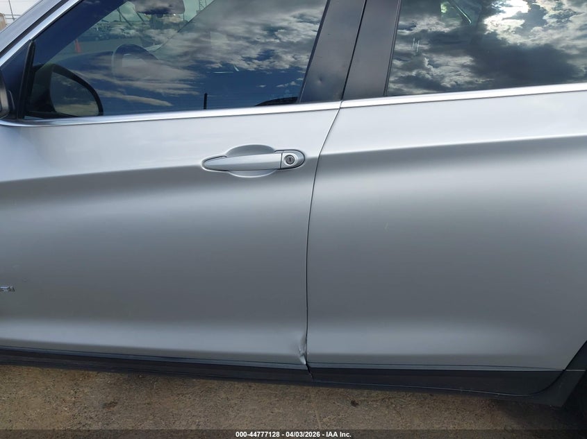 2017 BMW X4 xDrive28I VIN: 5UXXW3C30H0T79502 Lot: 44777128