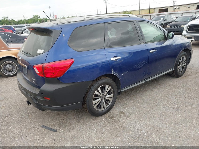 2018 Nissan Pathfinder Sv