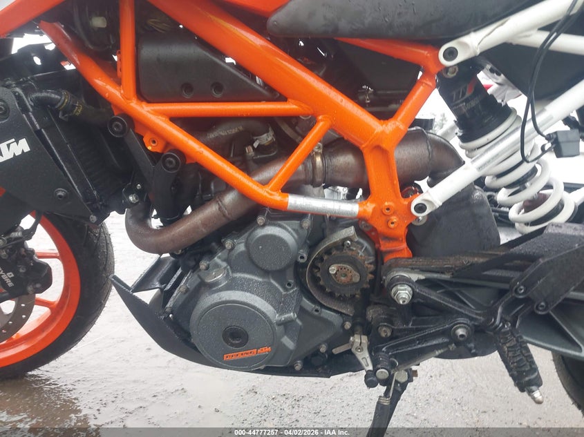 2017 Ktm 390 Duke VIN: MD2JPJ404HC215837 Lot: 44777257