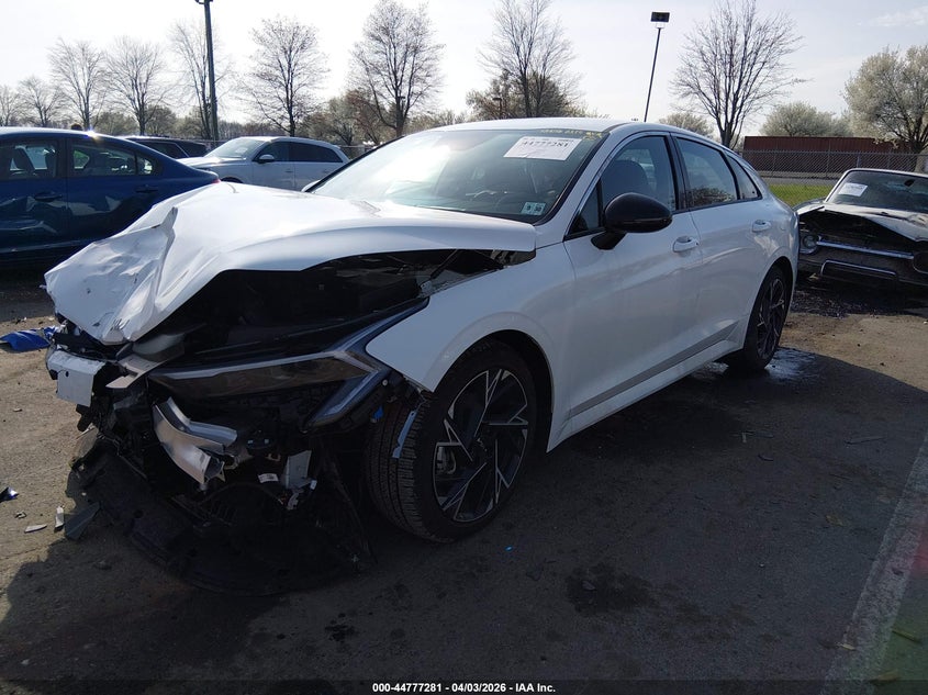 Vin: knag64j77t5397386, lot: 45274528, kia k5 gt-line awd 20262